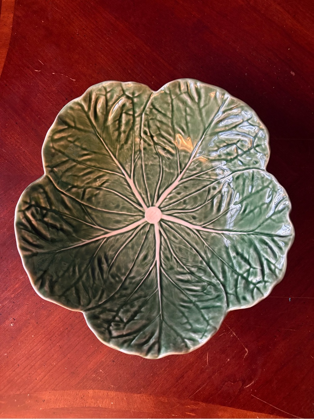 Vintage cabbage serving bowl 11inch